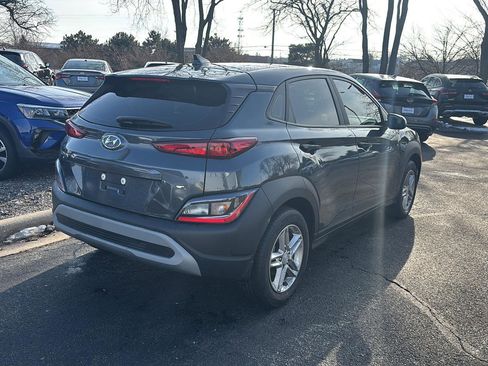 Used 2022 Hyundai Kona SE image 8