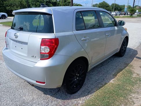 Used 2012 Scion xD FWD image 5