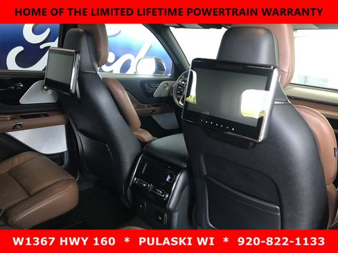 Used 2022 Lincoln Aviator Reserve w/ Equipment Group 201A AWD/4WD image 8