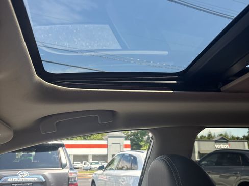 Used 2024 Nissan Murano SL image 35