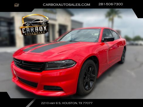 Used 2023 Dodge Charger SXT RWD image 1