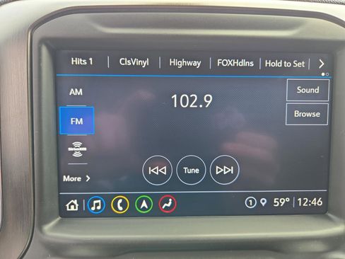 Used 2022 GMC Sierra 1500 AT4 w/ AT4 Premium Package image 12