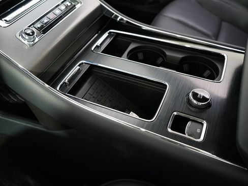 New 2026 Lincoln Aviator AWD image 24