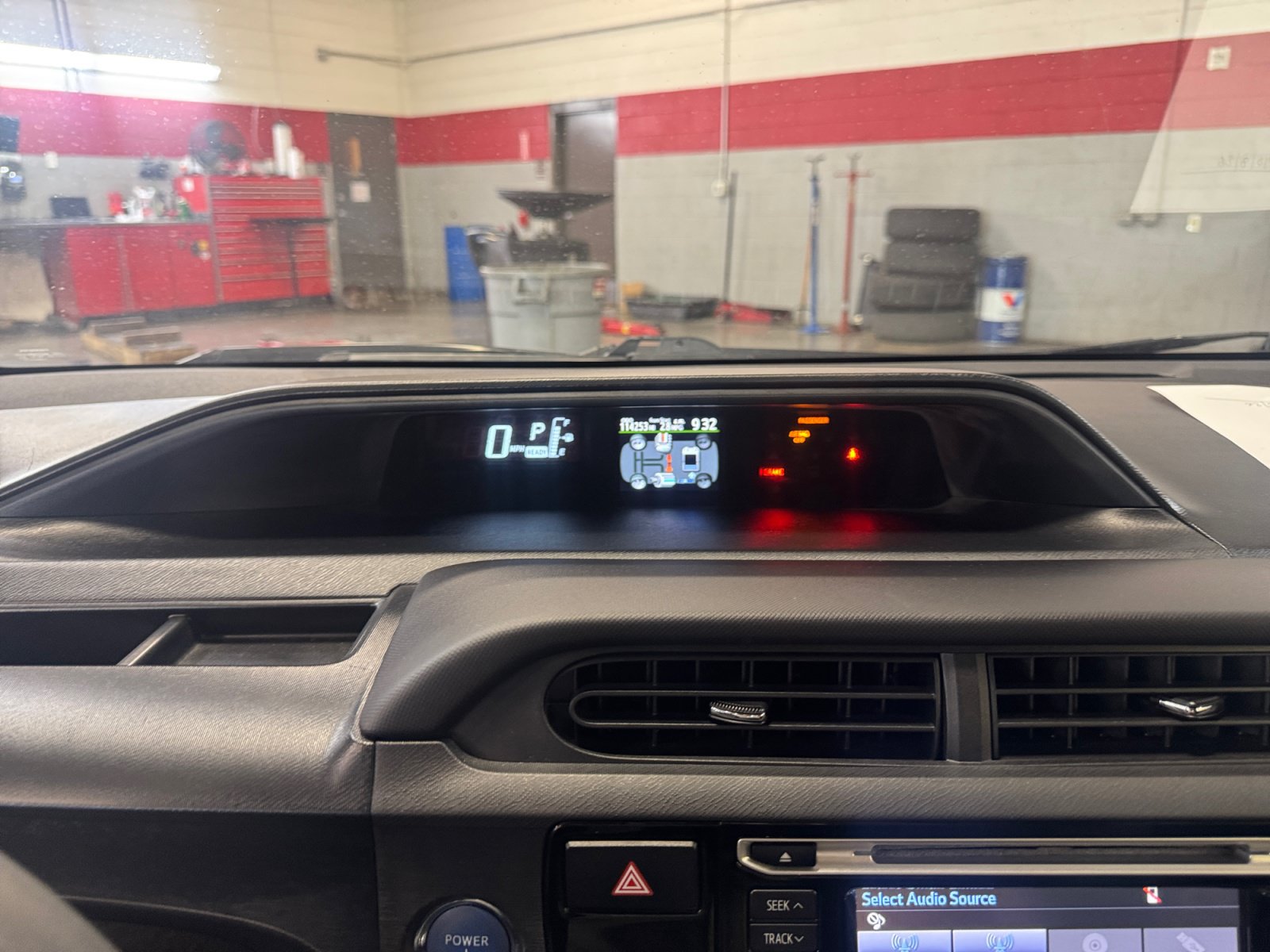 Used 2015 Toyota Prius C Three FWD image 10