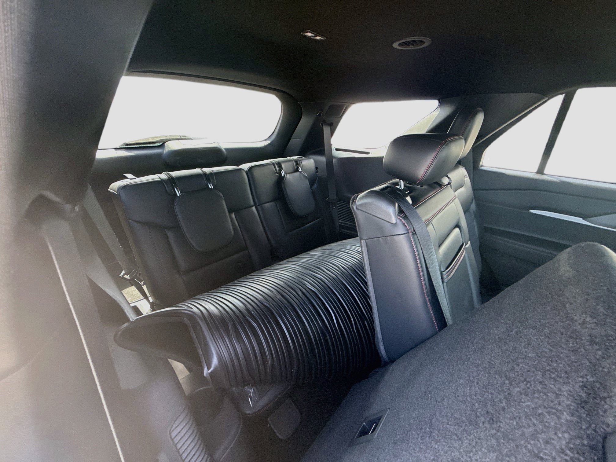 Used 2025 Ford Explorer ST-Line RWD image 29