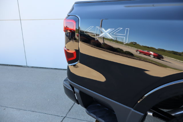 New 2026 Ford Ranger Lariat w/ Black Appearance Package AWD/4WD image 12