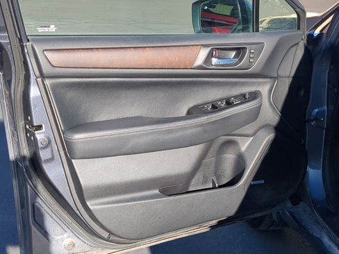 Used 2015 Subaru Outback 2.5i Limited image 14