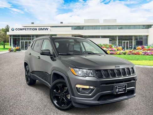 Used 2020 Jeep Compass Latitude AWD/4WD image 1