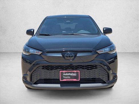 Certified 2025 Toyota Corolla Cross AWD Hybrid image 6