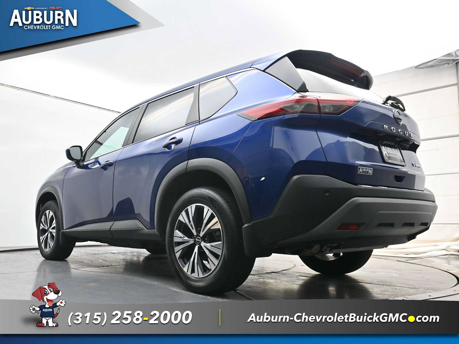 Used 2023 Nissan Rogue SV AWD/4WD image 24