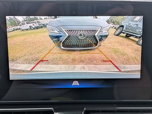 Used 2024 Chevrolet TrailBlazer LT image 23