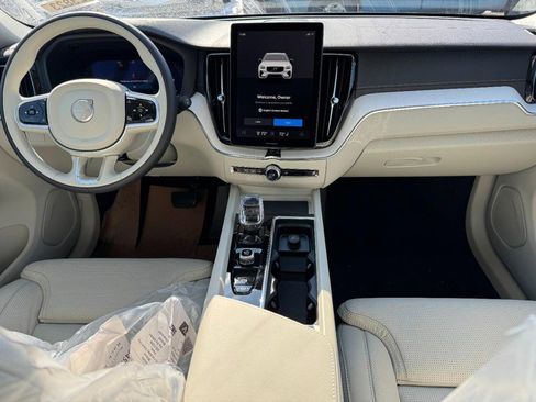 New 2026 Volvo XC60 B5 Ultra w/ Protection Package Premier image 6