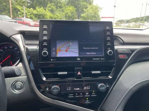 Used 2022 Toyota Camry XSE w/ Navigation Package FWD image 22