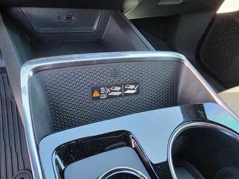 New 2026 Chevrolet Equinox ACTIV FWD image 14