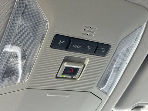 Certified 2025 Toyota RAV4 LE FWD image 25