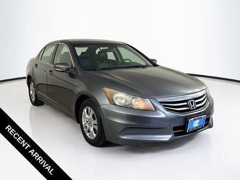 Used 2011 Honda Accord SE image 1