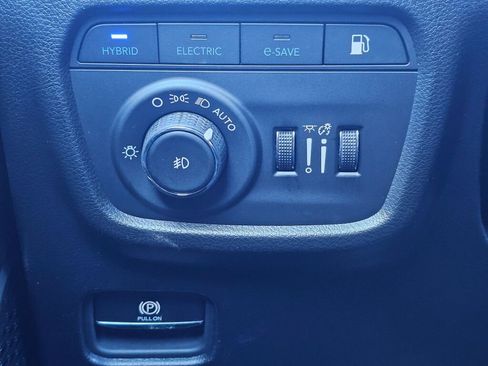 New 2024 Jeep Grand Cherokee Limited 4xe w/ Luxury Tech Group II image 21