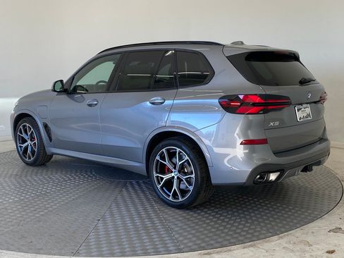 New 2026 BMW X5 xDrive50e w/ M Sport Package AWD/4WD image 3