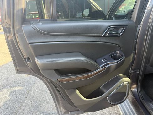 Used 2015 Chevrolet Tahoe LTZ RWD image 13