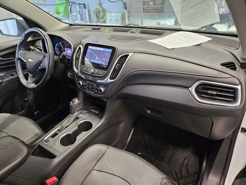 Used 2021 Chevrolet Equinox Premier AWD/4WD image 33