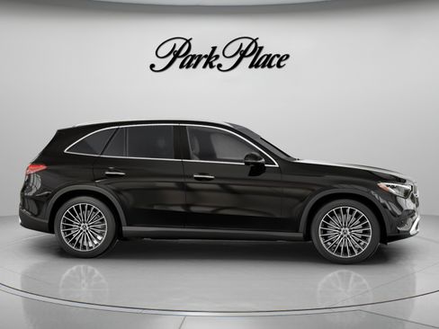 Used 2026 Mercedes-Benz GLC 300 4MATIC image 27