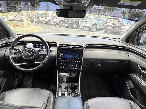 Used 2022 Hyundai Santa Cruz Limited image 10