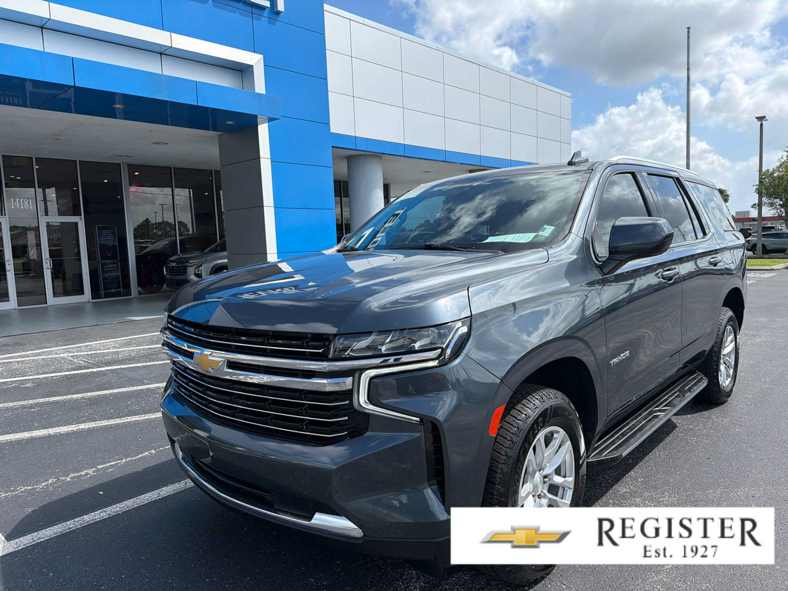 Used 2021 Chevrolet Tahoe LT RWD image 1