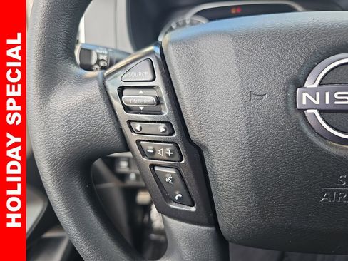 Used 2023 Nissan Frontier SV w/ Technology Package image 16