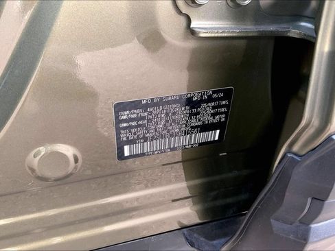 Used 2025 Subaru Forester Premium w/ Convenience Package #1 AWD/4WD image 18