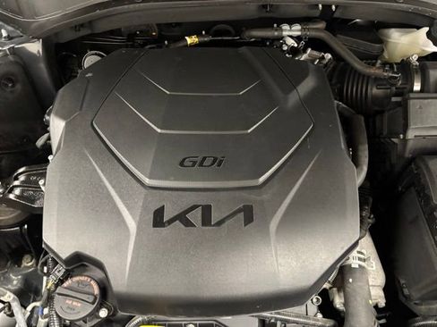 Used 2025 Kia Telluride S FWD image 26
