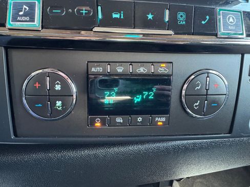 Used 2010 GMC Sierra 1500 SLE w/ Power Pack Plus image 22