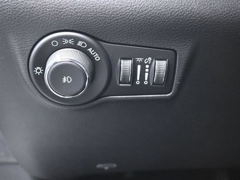 New 2026 Jeep Compass Latitude AWD/4WD image 21