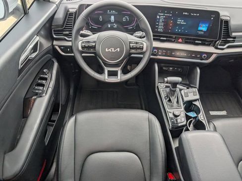 Used 2024 Kia Sportage EX FWD image 25