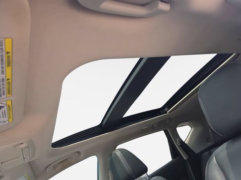 Used 2017 Nissan Murano Platinum w/ Platinum Technology Package FWD image 29