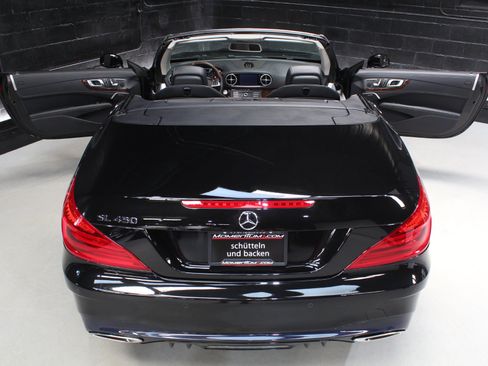 Used 2019 Mercedes-Benz SL 450 w/ Premium Package image 28