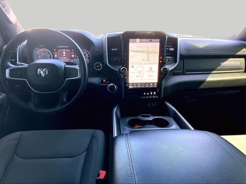Used 2022 RAM 1500 Big Horn RWD image 15