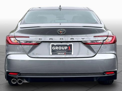 New 2026 Toyota Camry SE FWD image 4