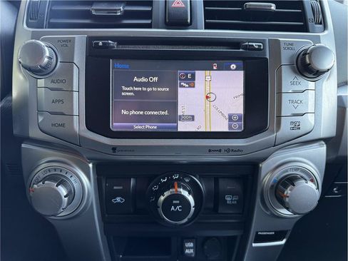 Used 2019 Toyota 4Runner SR5 AWD/4WD image 22