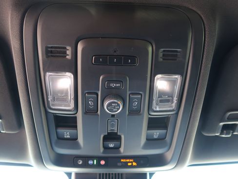 Certified 2024 Chevrolet Tahoe High Country image 33