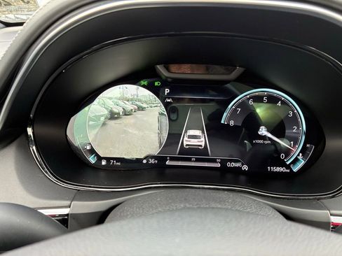 Used 2022 Genesis GV70 3.5T Sport w/ Sport Prestige Package image 40