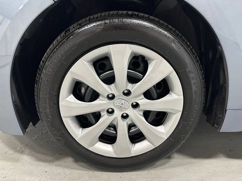 Used 2026 Toyota Corolla LE FWD image 63