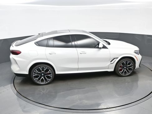 Used 2022 BMW X6 M w/ Executive Package image 43