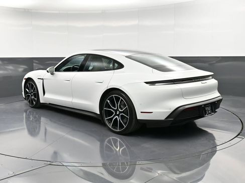 Certified 2025 Porsche Taycan image 3