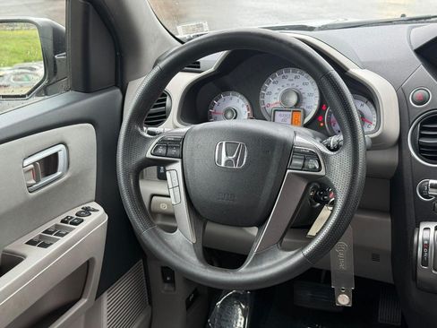 Used 2014 Honda Pilot EX image 14