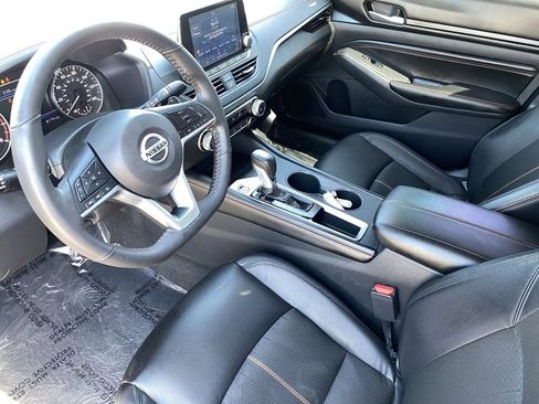 Certified 2022 Nissan Altima 2.5 SR FWD image 29
