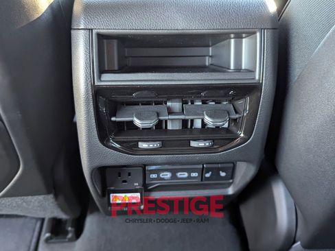 New 2026 Jeep Grand Cherokee Limited AWD/4WD image 28