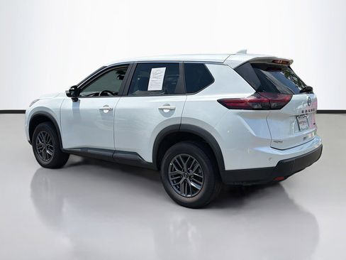 Used 2026 Nissan Rogue SV AWD/4WD image 6