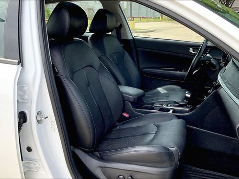 Certified 2020 Kia Optima Premium image 13