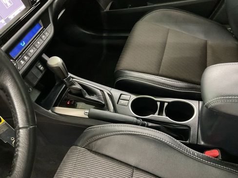 Used 2016 Toyota Corolla S image 19