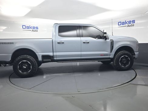 Used 2026 Ford F250 Platinum w/ Platinum Plus Package AWD/4WD image 9